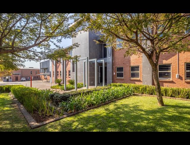 2,051M² WAREHOUSE TO LET IN SUNDERLAND RIDGE
